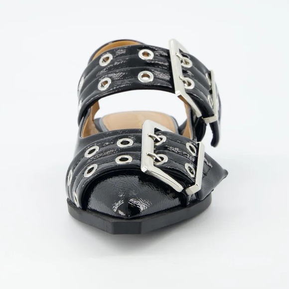 Cushionaire wander black shoe Maryjane flat silver buckle faux leather 8.5 nwot - Picture 3 of 12